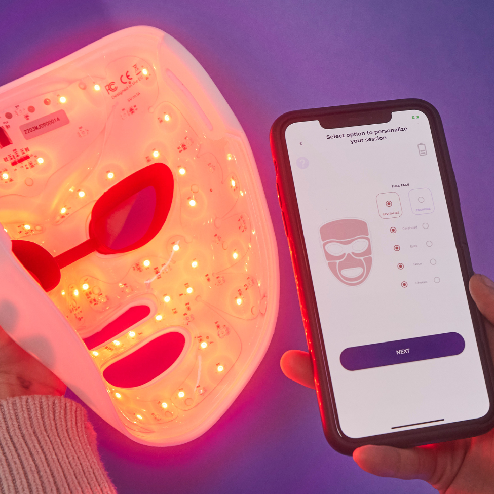 LUSTRE ClearSkin RENEW PRO LED-Lichttherapie-Maske – Kabellos, App-gesteuert Für Strahlende Haut